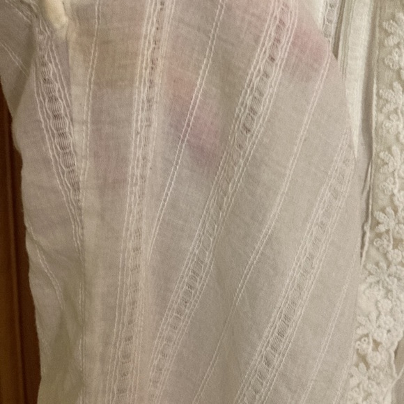 5️⃣ for 2️⃣5️⃣ | Eddie Bauer | Button Down Top | XS - Picture 5 of 7